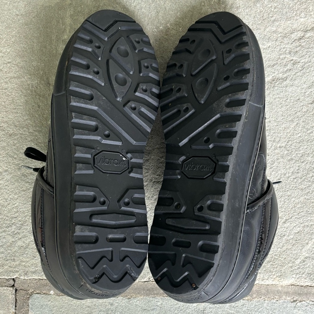 Louis Vuitton Black LV Monogram Engraved Sneakers 🔥 - Picture 11 of 11